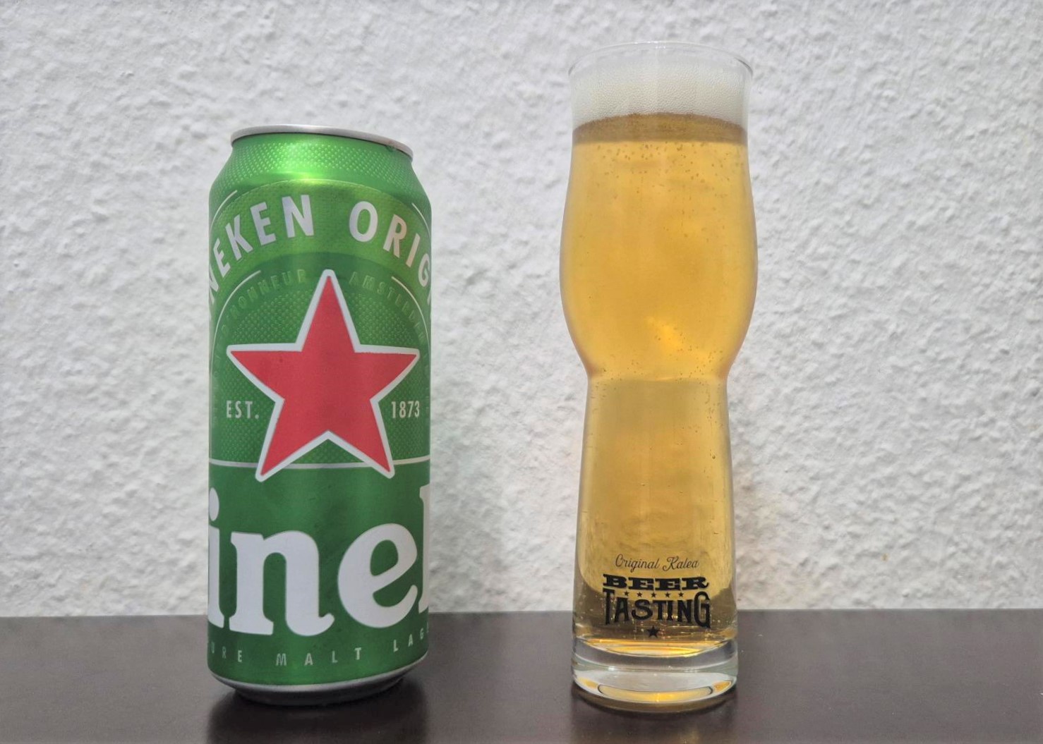 オランダビール】Heineken(ハイネケン)のPure Malt Lagerのレビューと 